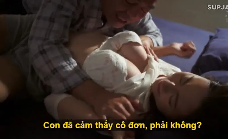 Nhìn con trai mải mê công việc khiến vợ nó cô đơn lẻ loi, ông bố chồng liều lĩnh đè ra quan hệ với con dâu.